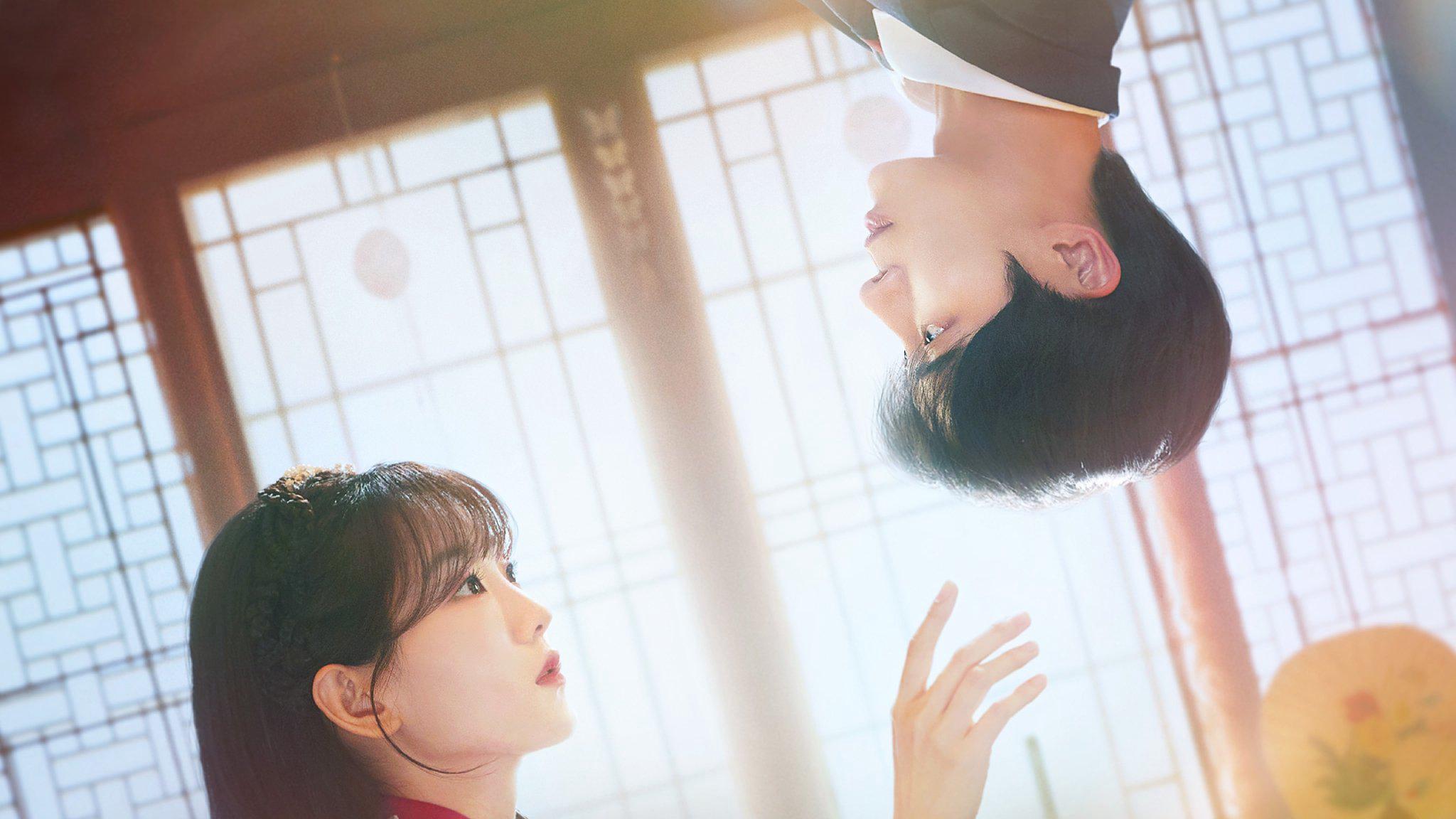 poster Chuyện Tình Nàng Pháp Sư Head Over Heels